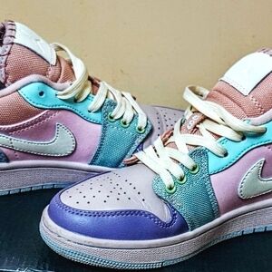 Air Jordan 1 lows SE